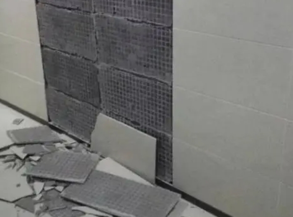 绥滨瓷砖空鼓维修公司分享下绥滨墙砖松动维修的知识